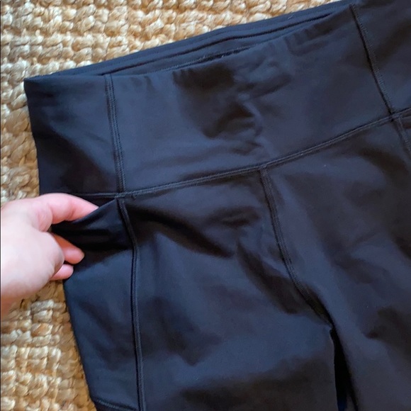 (Sold) Lululemon final lap crop 23” black nulux - Picture 8 of 13
